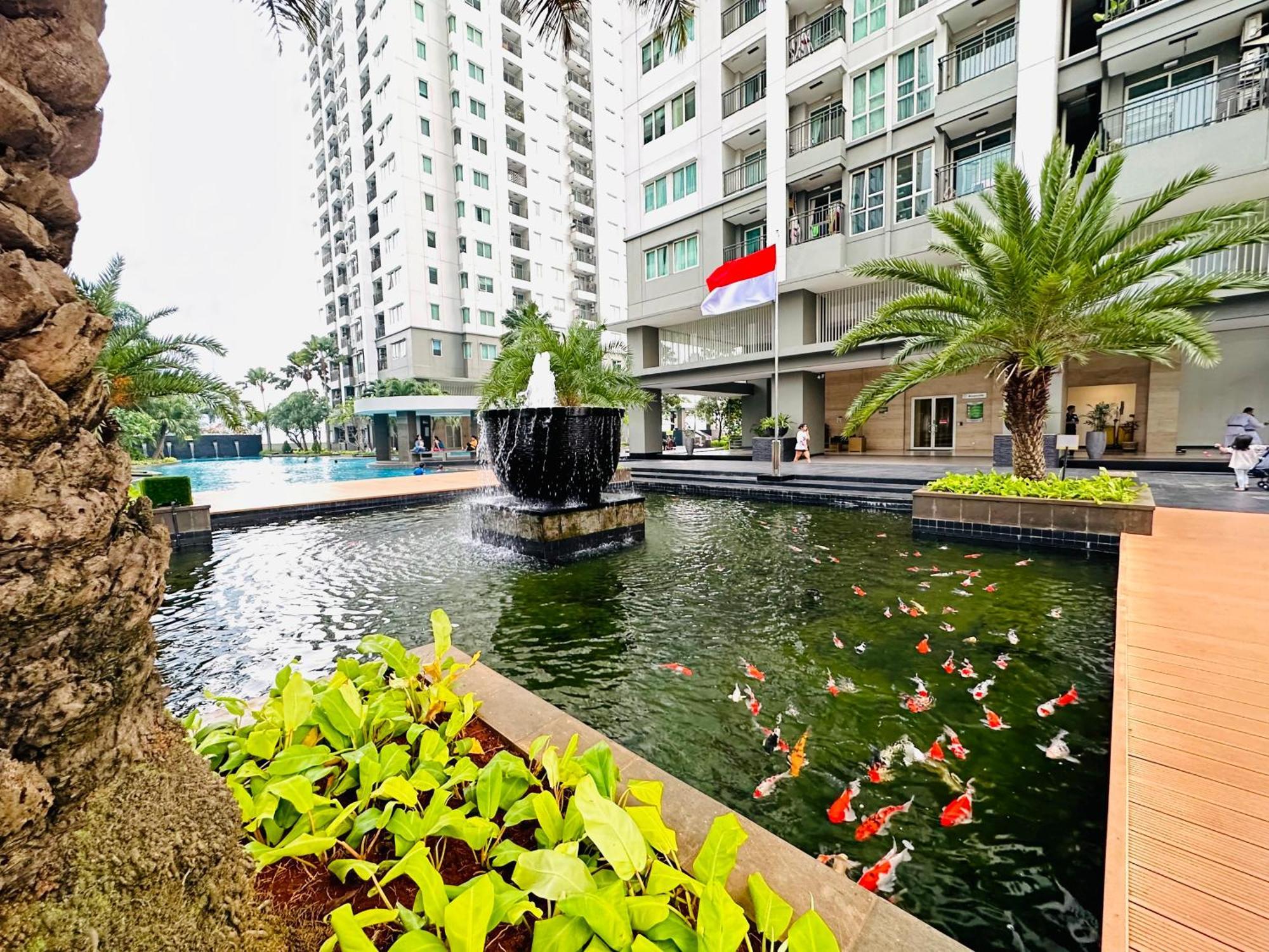 Apartment Stunning High Floor Cozy Near Grand Indonesia *